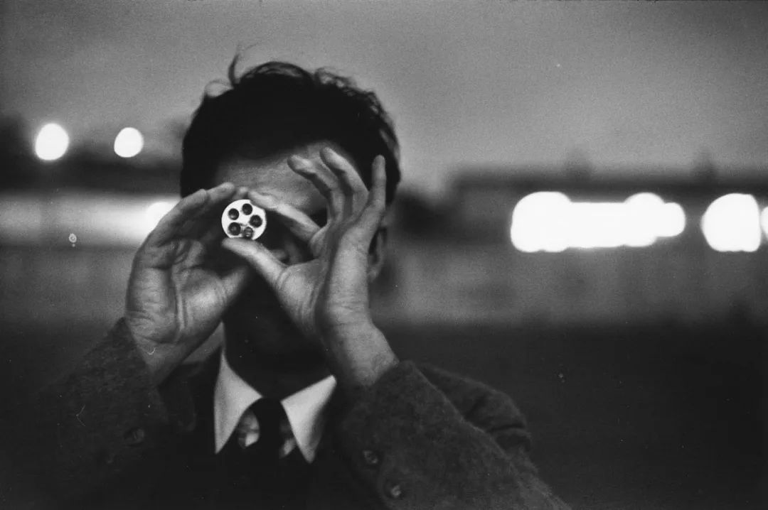 摄影大师艾略特·厄威特 (elliott erwitt)