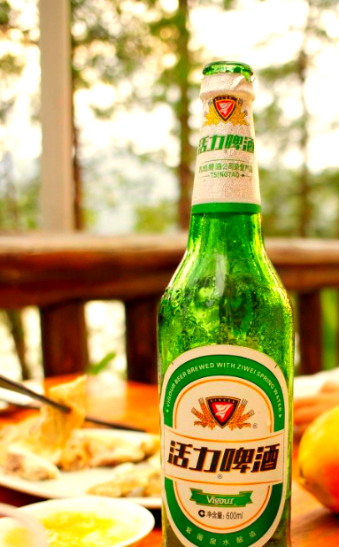 活力啤酒,作为广东历史悠久的啤酒品牌之一,在八九十年代风靡一时