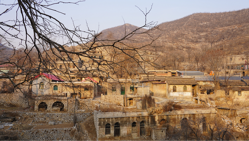 美日一景井陉美井陉小山村
