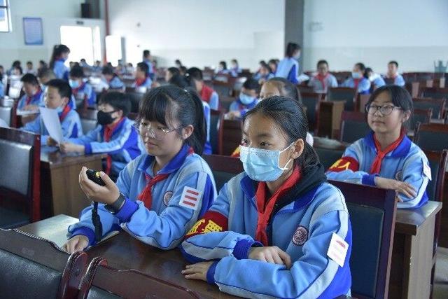 麒麟区北关小学举行少先队大队委竞选活动