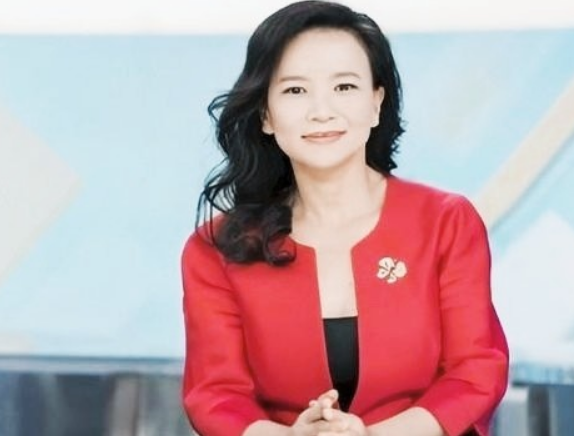 潜伏央视20年的澳大利亚女间谍,主持时因说错一句话暴露身份
