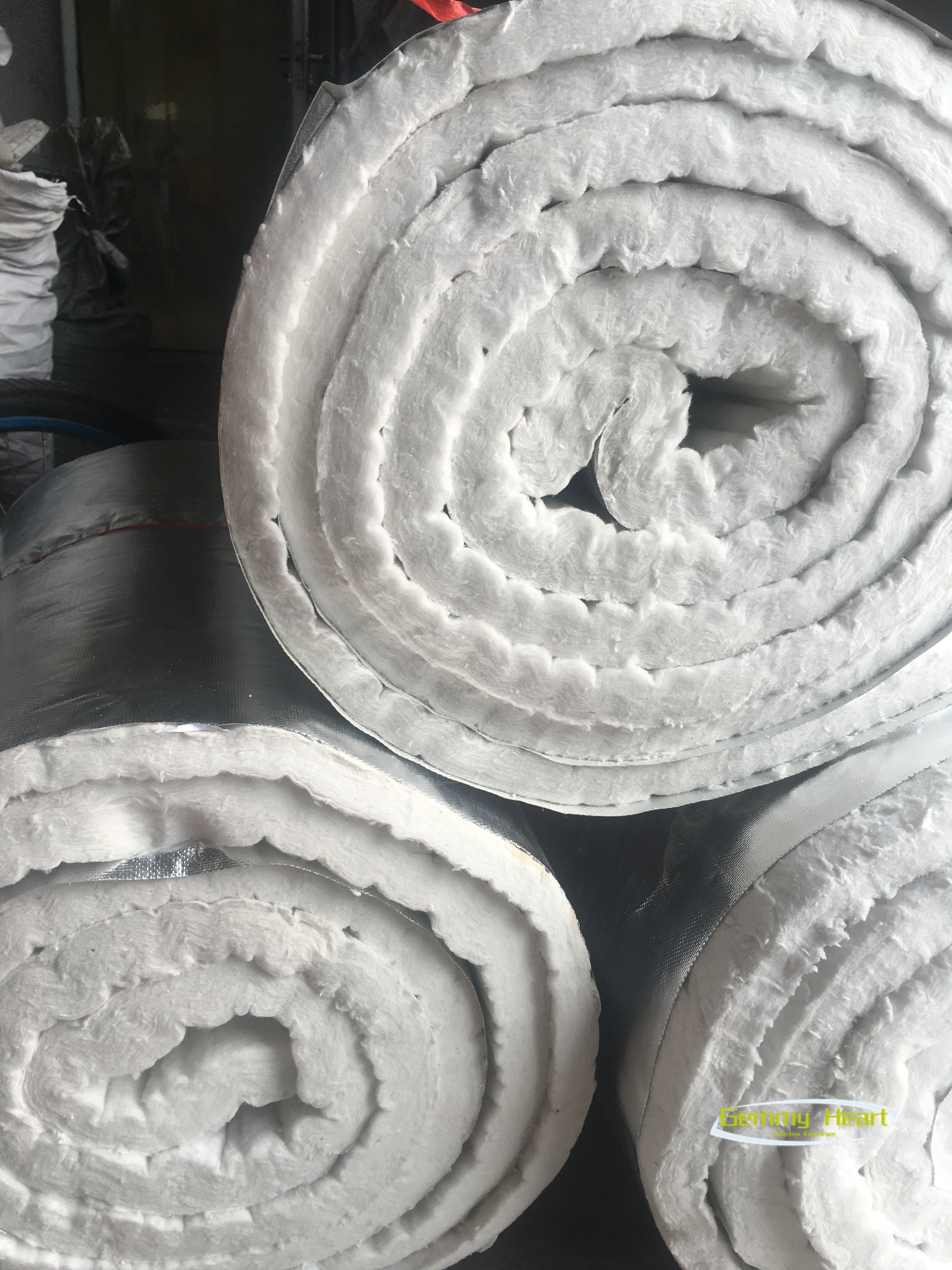 硅酸铝纤维棉可以覆铝箔