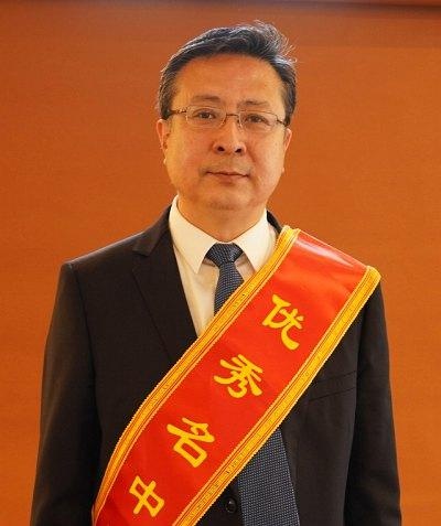 中医科主任曹锐当选"优秀名中医"