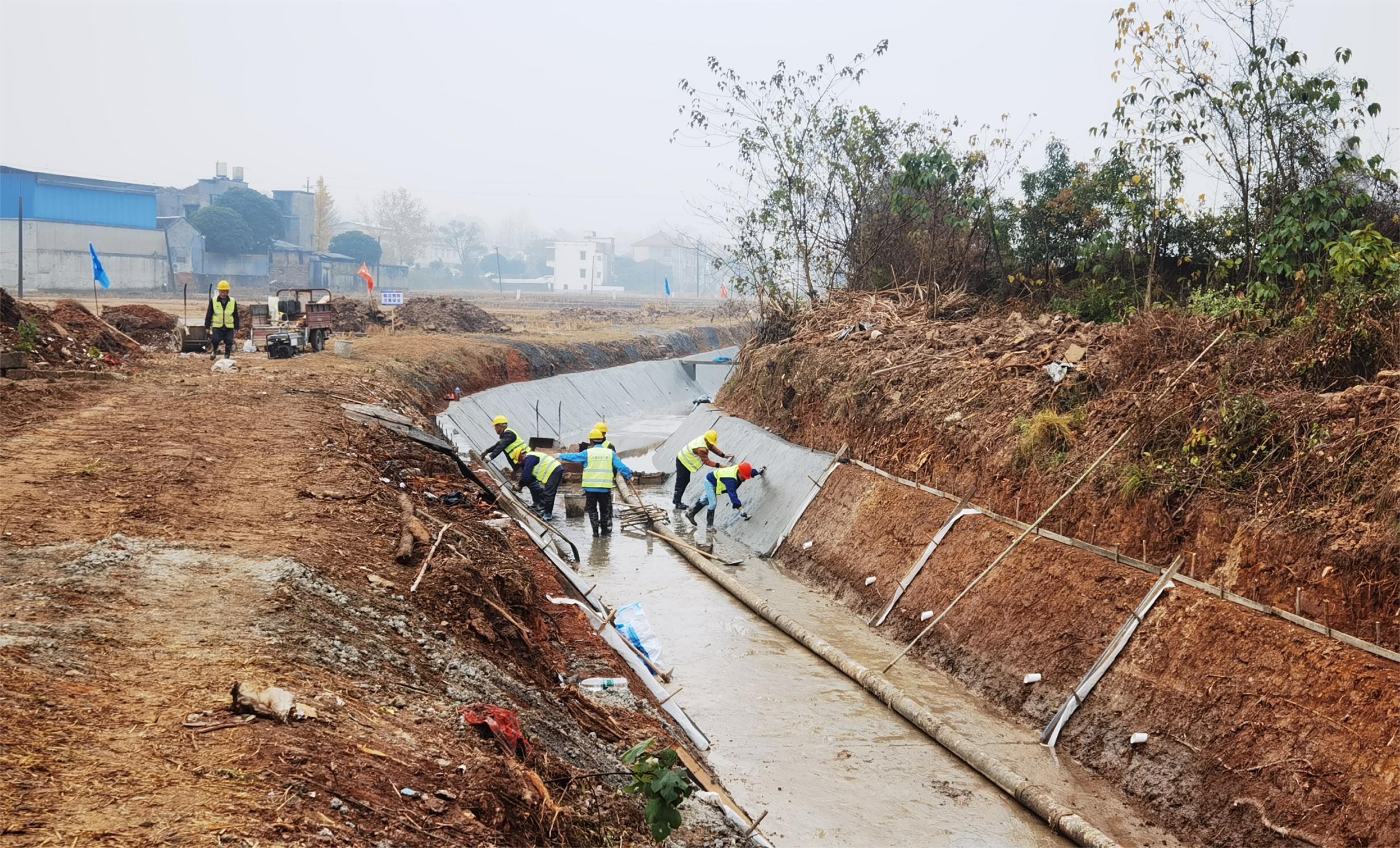 湘潭县石潭镇:冬修水利 守护粮食安全"命脉"