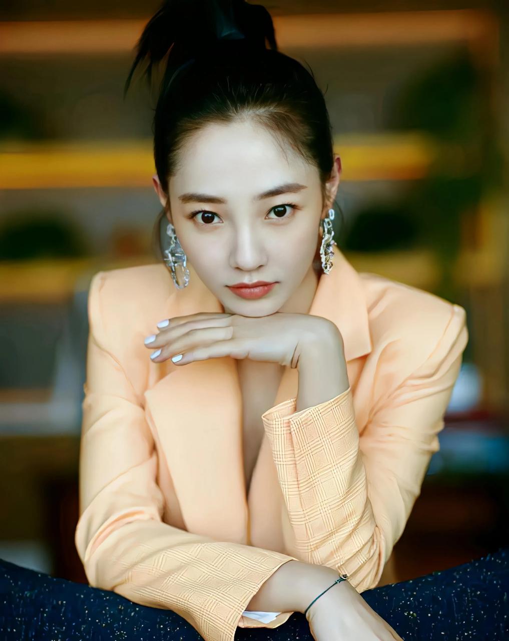 白百合美照#明星美图# #明星# [玫瑰][玫瑰][玫瑰]