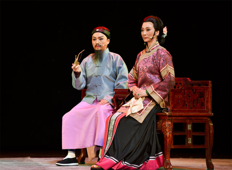 火出圈,史济华指导深青越大戏《祥林嫂》获得盛赞