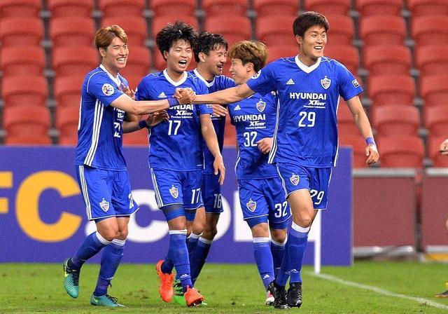 周三足球焦点赛事解析001韩足总杯:江原fc vs 水原三星