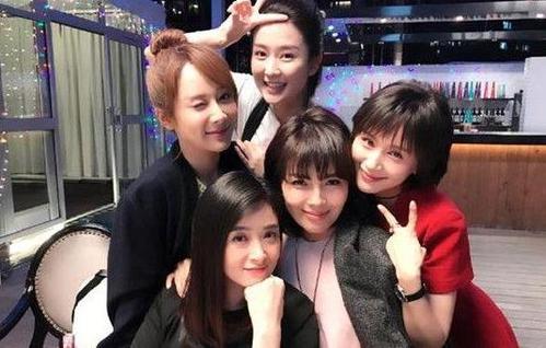 直爽率真勤奋的国民女神刘涛:大学校园的梦中情人,在部队喂过猪