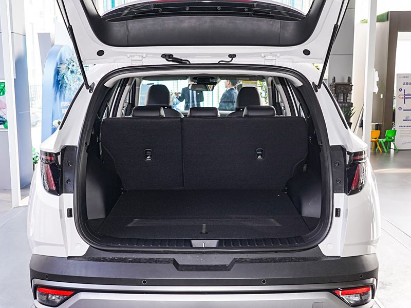 途胜l的后备箱尺寸是多少?