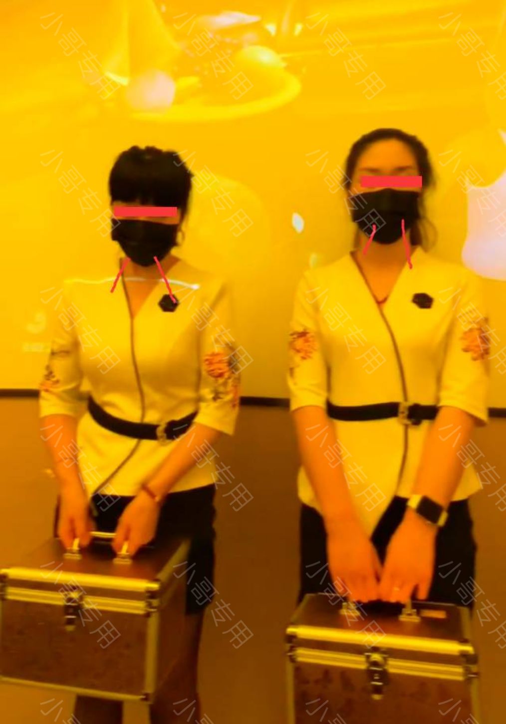 6位女技师列队看熊出没?一男子现身足疗店:先陪我看完这集