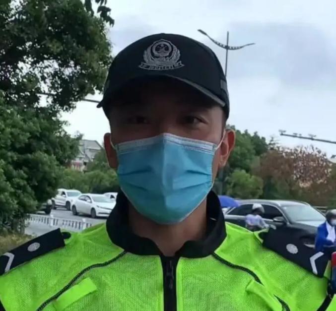 这位杭州交警帅哥的视频火了!本人回应来了