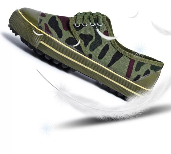 解放球鞋:军旅岁月的多功能伙伴