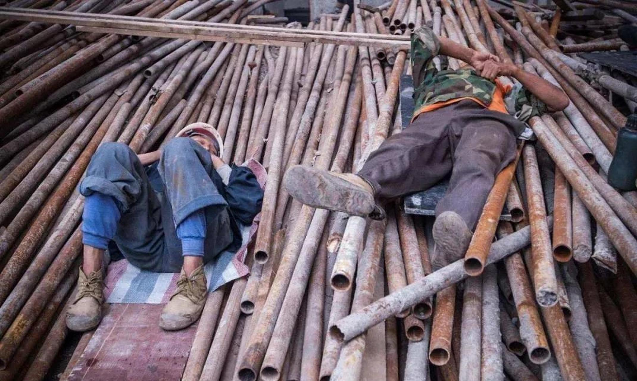 为何农民工一天三四百还是很穷?