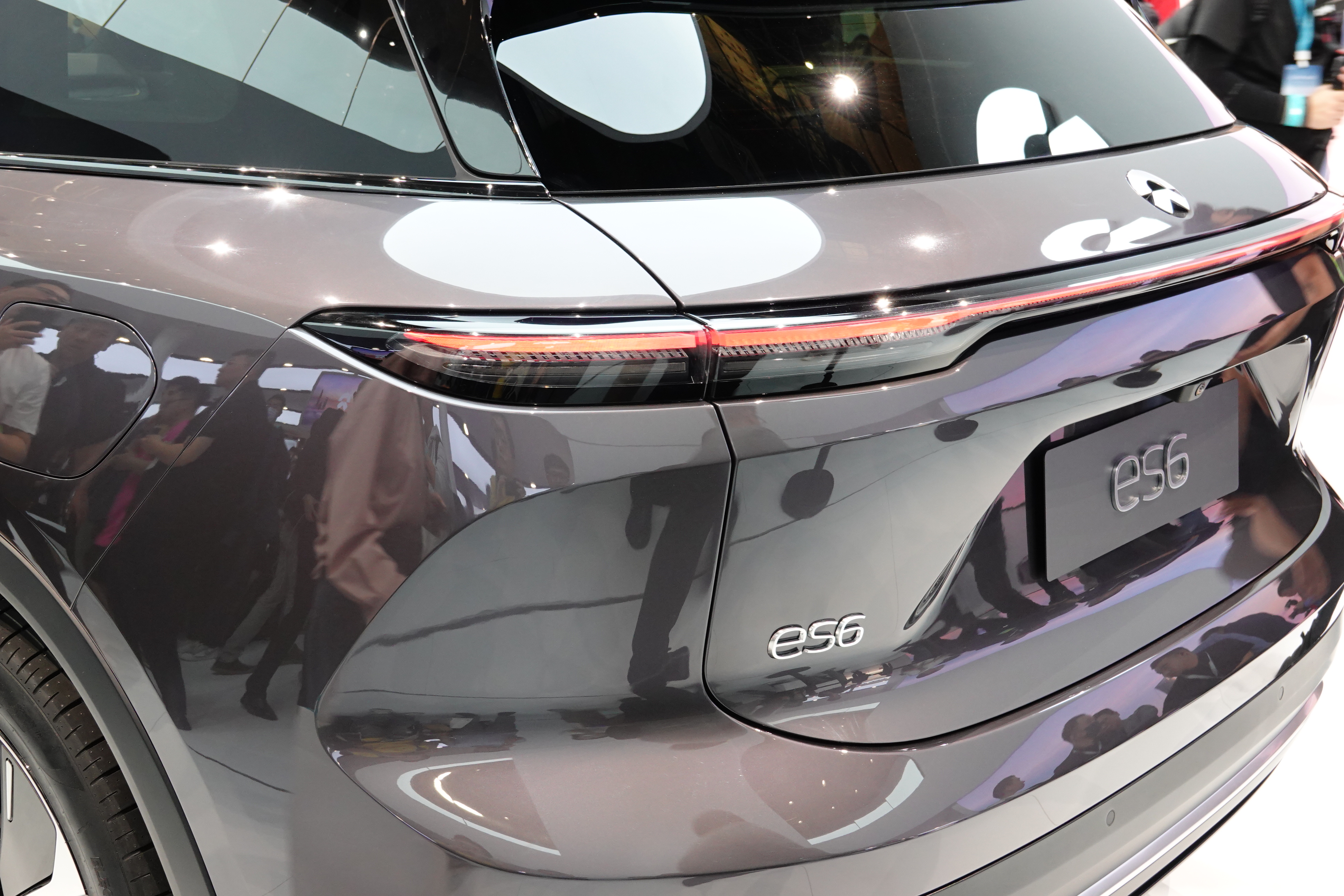 上海车展|全新蔚来es6正式发布,前脸更为简洁,宽度增加30mm