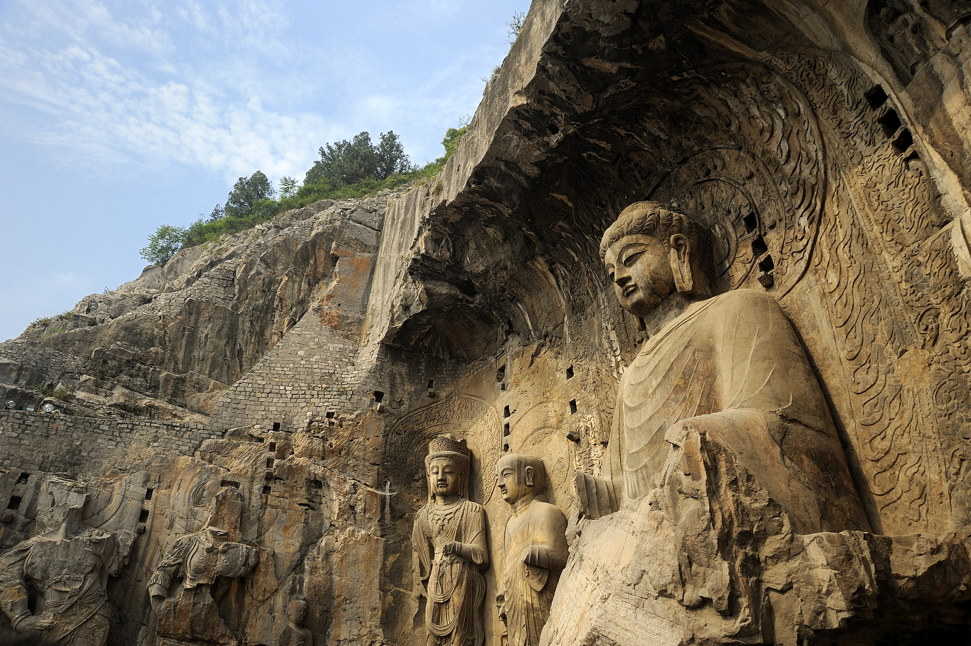 龙门石窟全景图高清图片