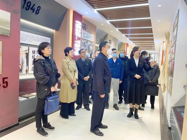 张景宗到济南市黄台小学调研"全环境育人-京剧教育"工作