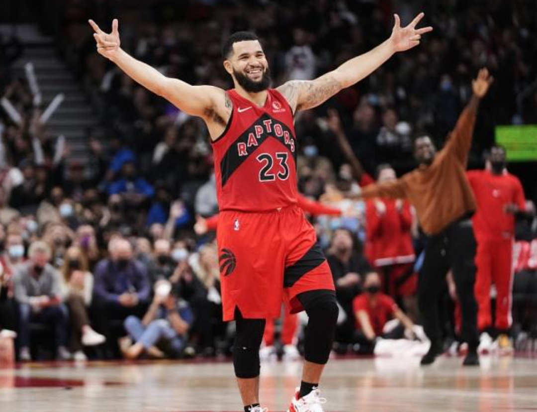 新北境之王!范乔丹单节24分 创里程碑,洛瑞为他拉票:冲全明星