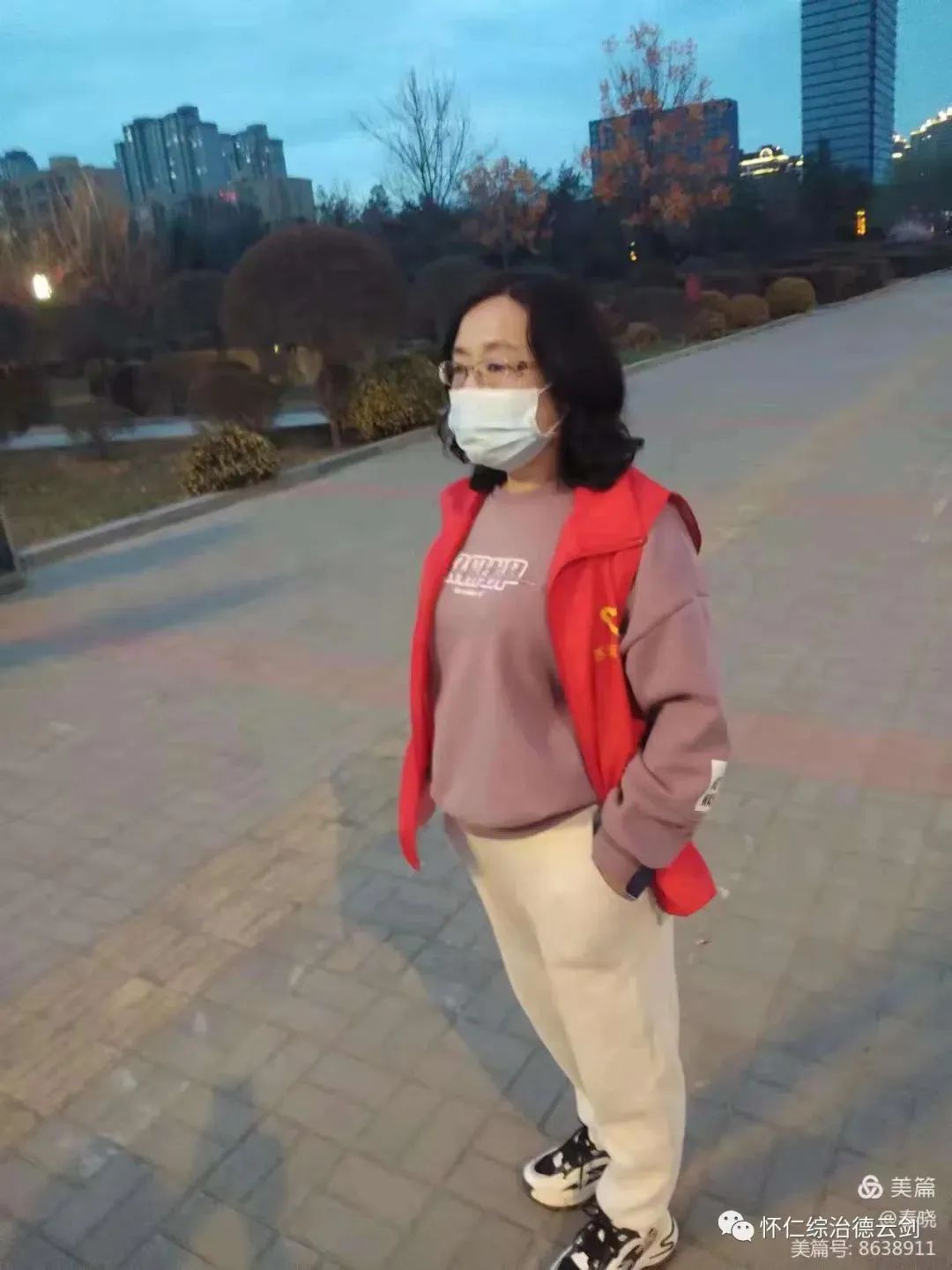 怀仁市怀河街社区专职网格员周翠花:小锦旗背后的大作为