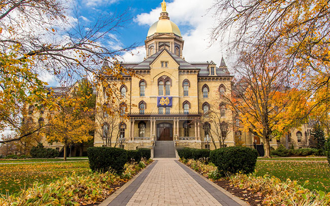 美国留学院校丨美高中生的梦想大学:圣母大学