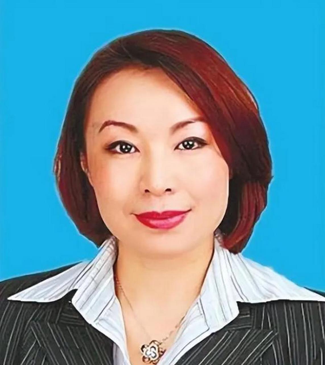 中央电视台电视专题片《红色通缉》热播的同时,云南五