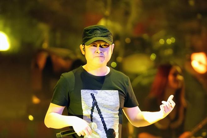 刀郎自曝账号停更:确有苦衷,但跟平台没矛盾,后续还有3张专辑