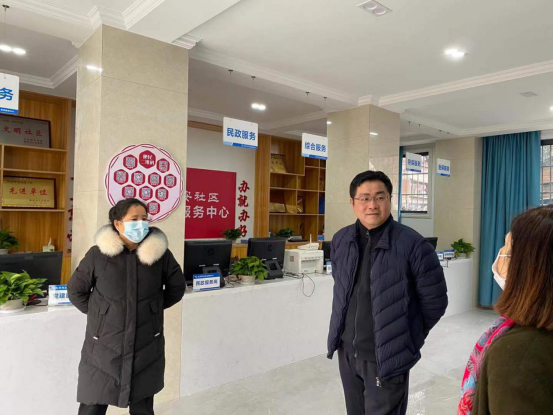 市金融办赴新建区长堎镇长安社区调研