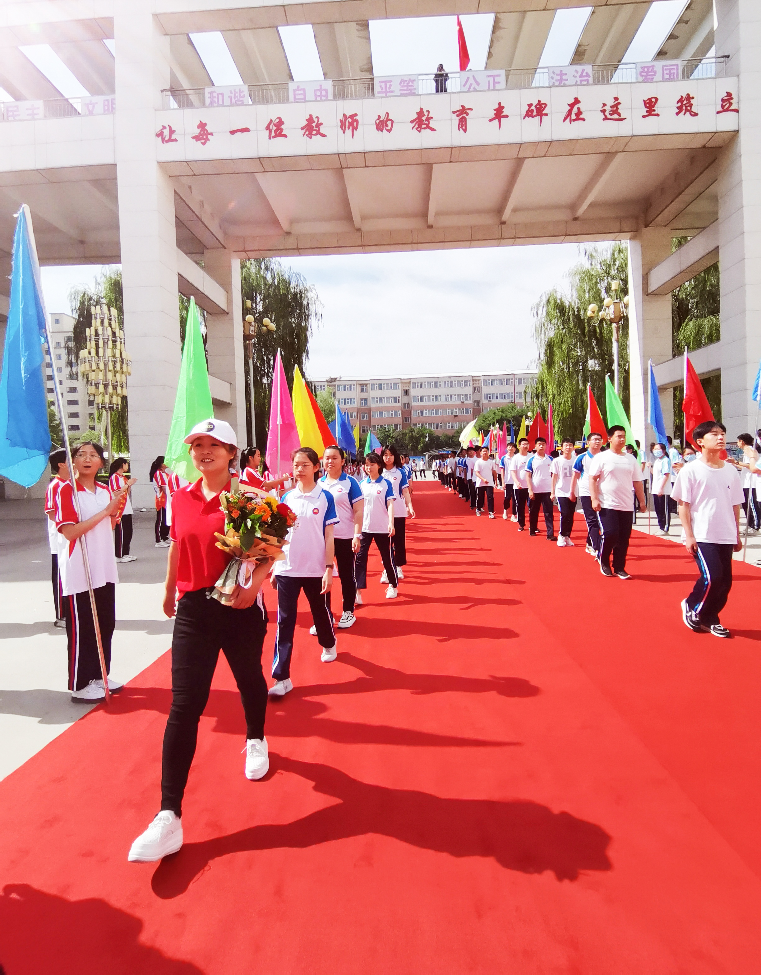 涿鹿县初级中学举行2022届毕业典礼
