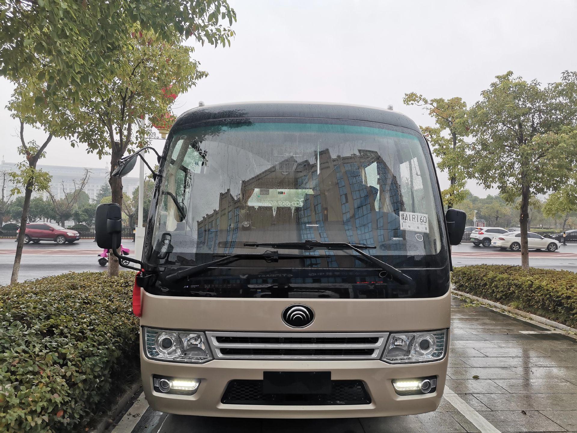 成都租大巴|成都包车|30-55座大巴