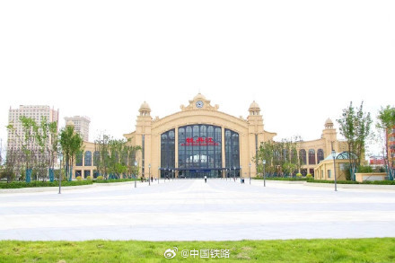 牡丹江站北站房投入使用