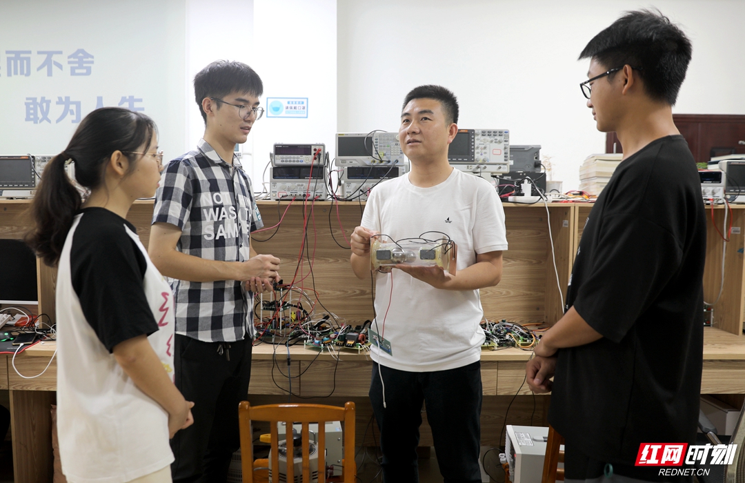 湖南工程学院教师张彬:潜心科研 尽心育人 做节能减排的追梦人