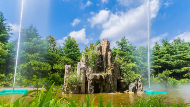 南阳影响力人物专访卢园景区董事长卢士堂:我的美丽乡村梦