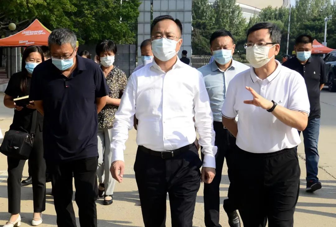 张士兆调研检查秋季开学准备和校园疫情防控工作