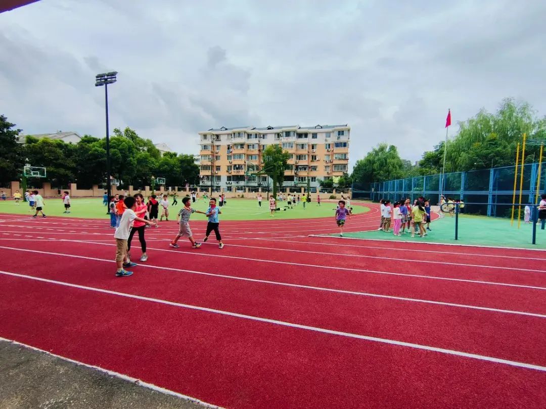 仅此一天!杭城一年级新生第二轮报名开启,西湖区这所小学还有名额