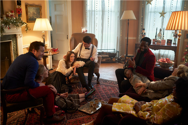 凯拉·奈特莉携手马修·古迪主演《平安夜》预告发布!