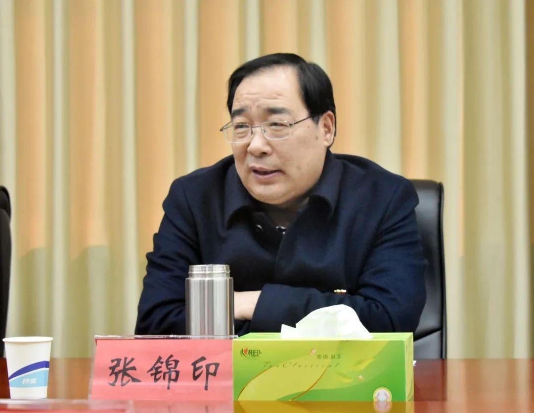 张锦印与所联系服务专家和民营企业家座谈