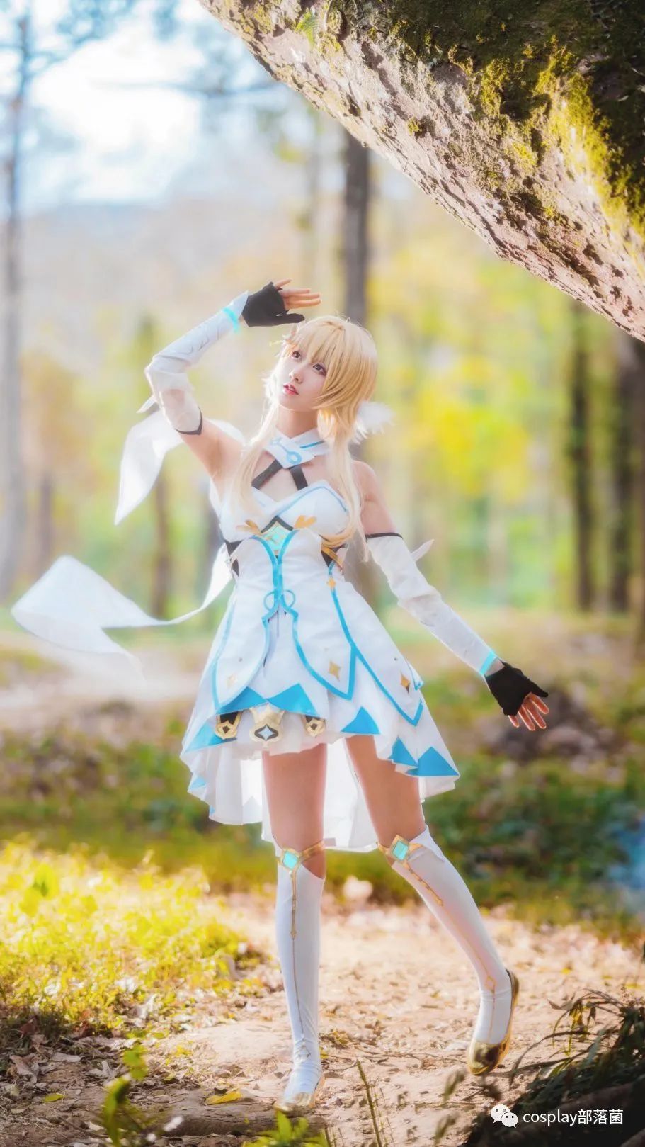 cos:原神旅行者荧cos正片@木棉棉