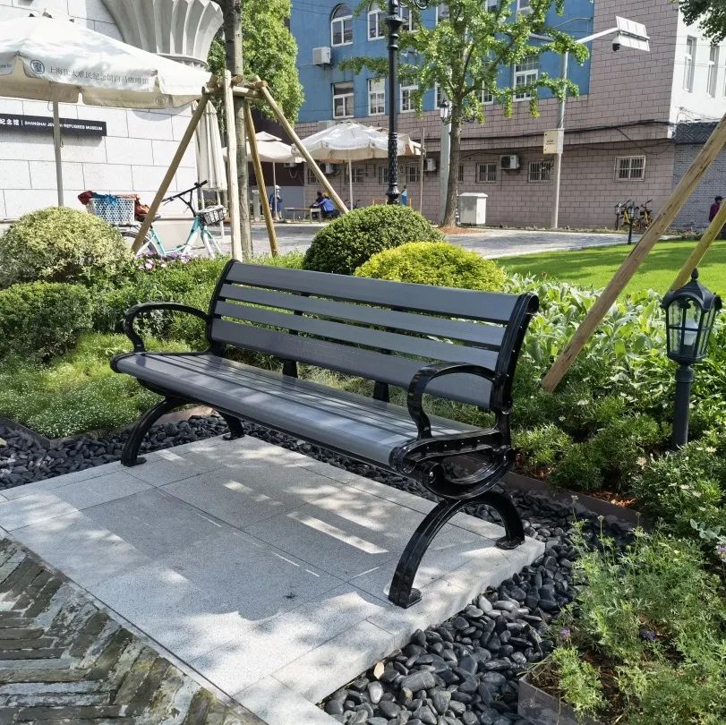 「探索」人文内涵,创意环保……虹口街头的公共座椅有腔调