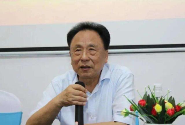 益阳富豪倪福林私建"后宫",扬言生1个孩子奖200万,结果如何?