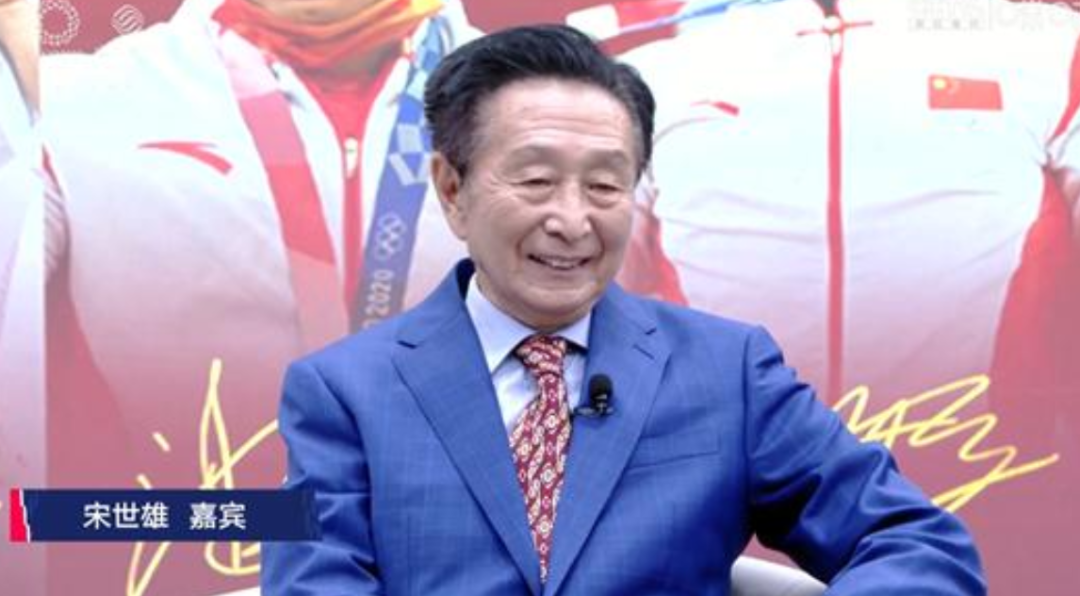 儿子宋晓辉从清华大学毕业后,被聘请到国外公司做工程师.