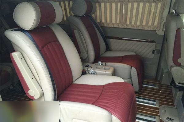 西安奔驰唯雅诺内饰改装案例丨改个车