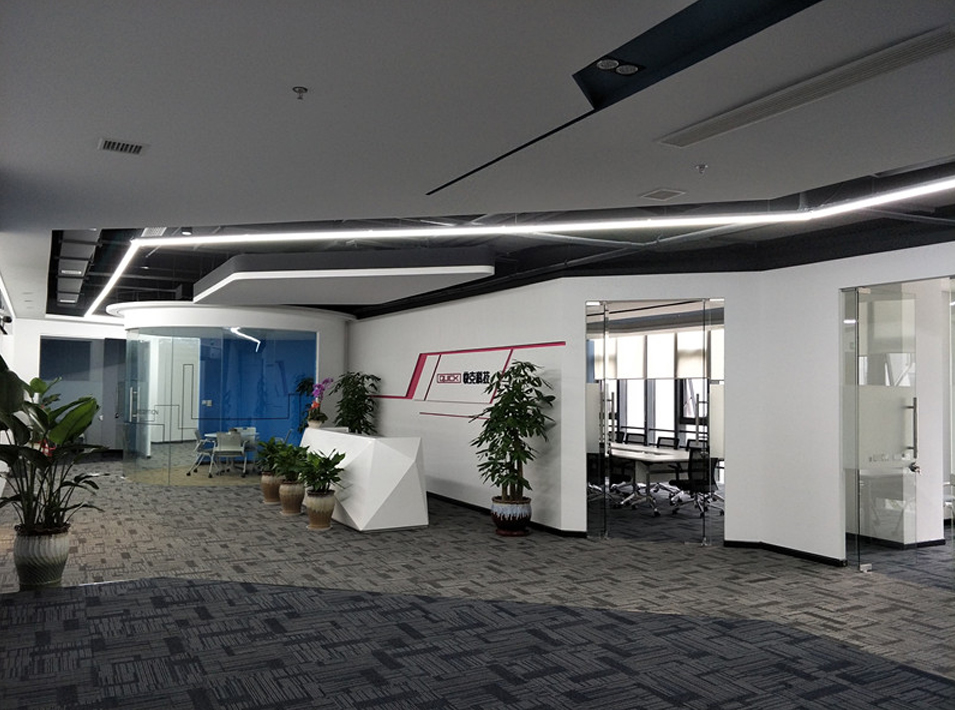 闵行区办公室装修效果图|现代时尚办公室装修风格
