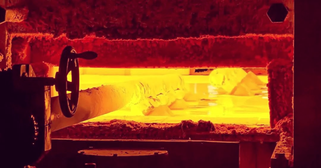 玻璃熔制过程中的多种窑炉类型与经验总结