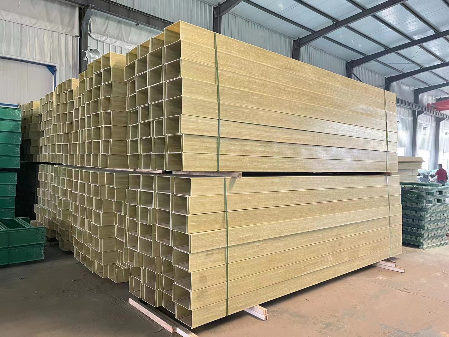 玻璃钢聚氨酯桥架@玻璃钢阻燃桥架