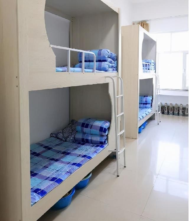 记者带你探访真实的衡越实验学校