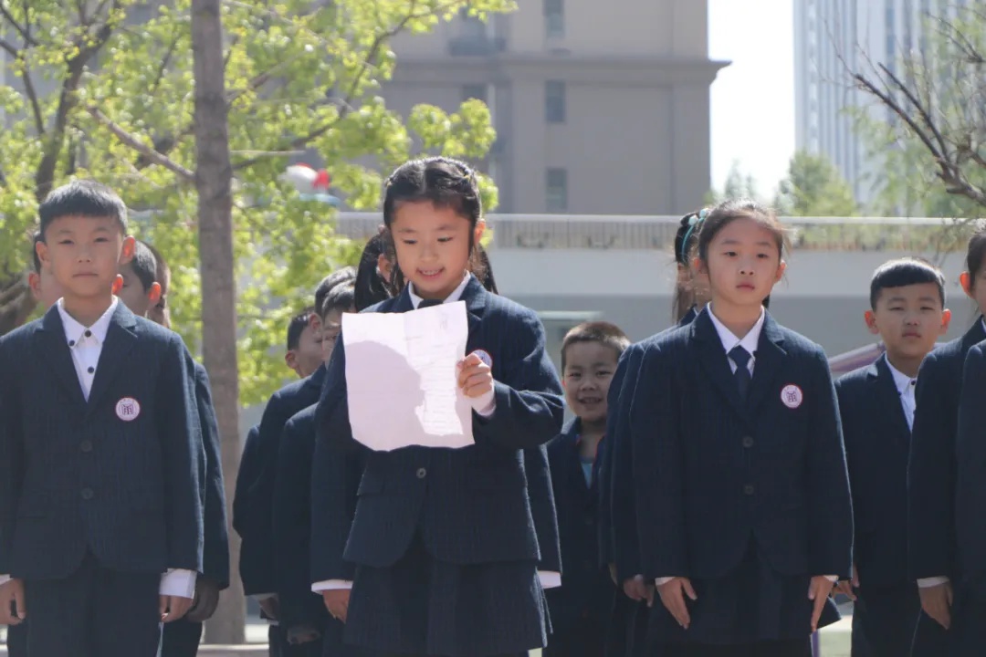 「岳峰小学|德育教育」话清明——岳峰小学2021年第六周升旗仪式