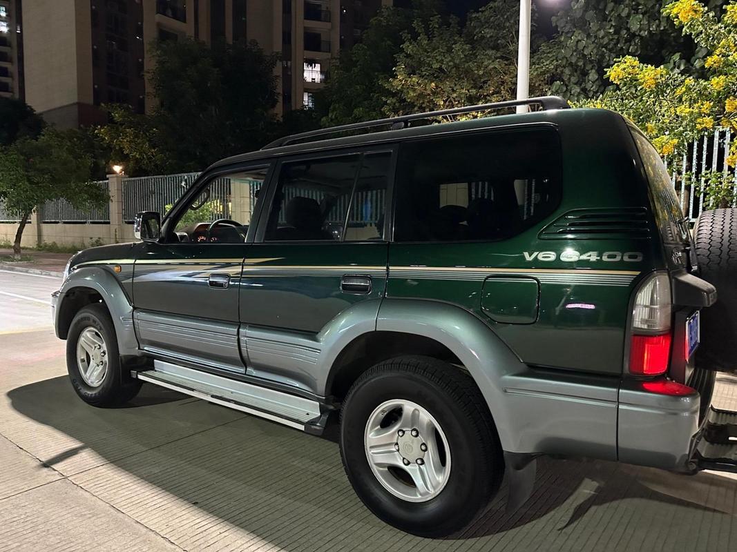 丰田霸道3400参数配置