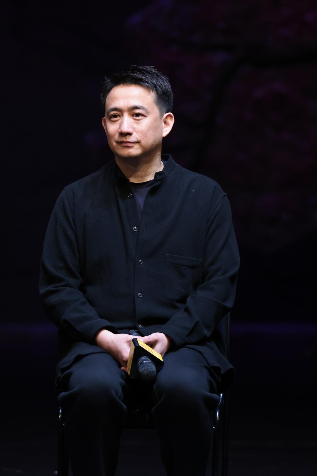 胡歌新剧官宣导演是黄磊