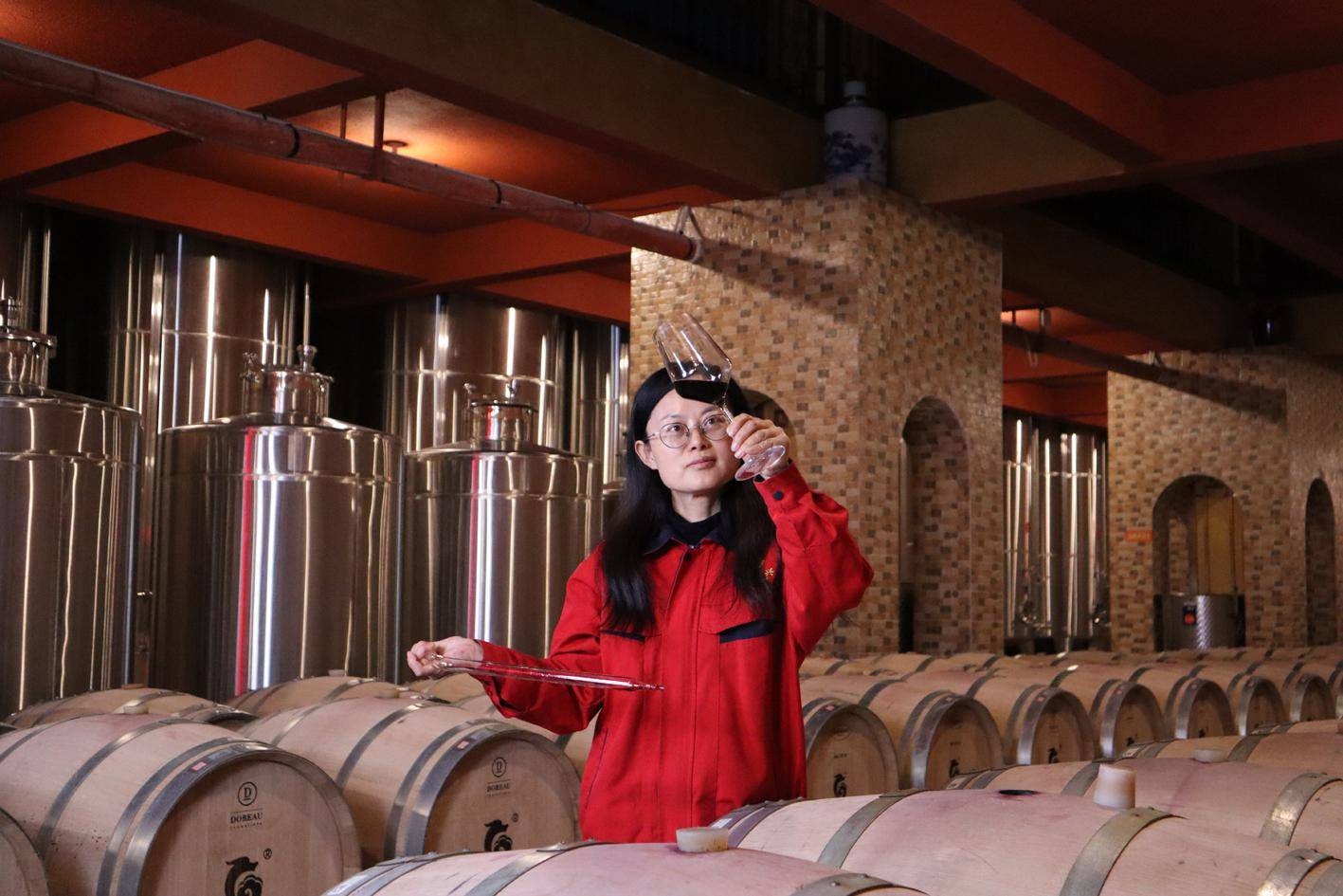 致敬劳动者|吴秀勇:用心种葡萄 专心酿好酒