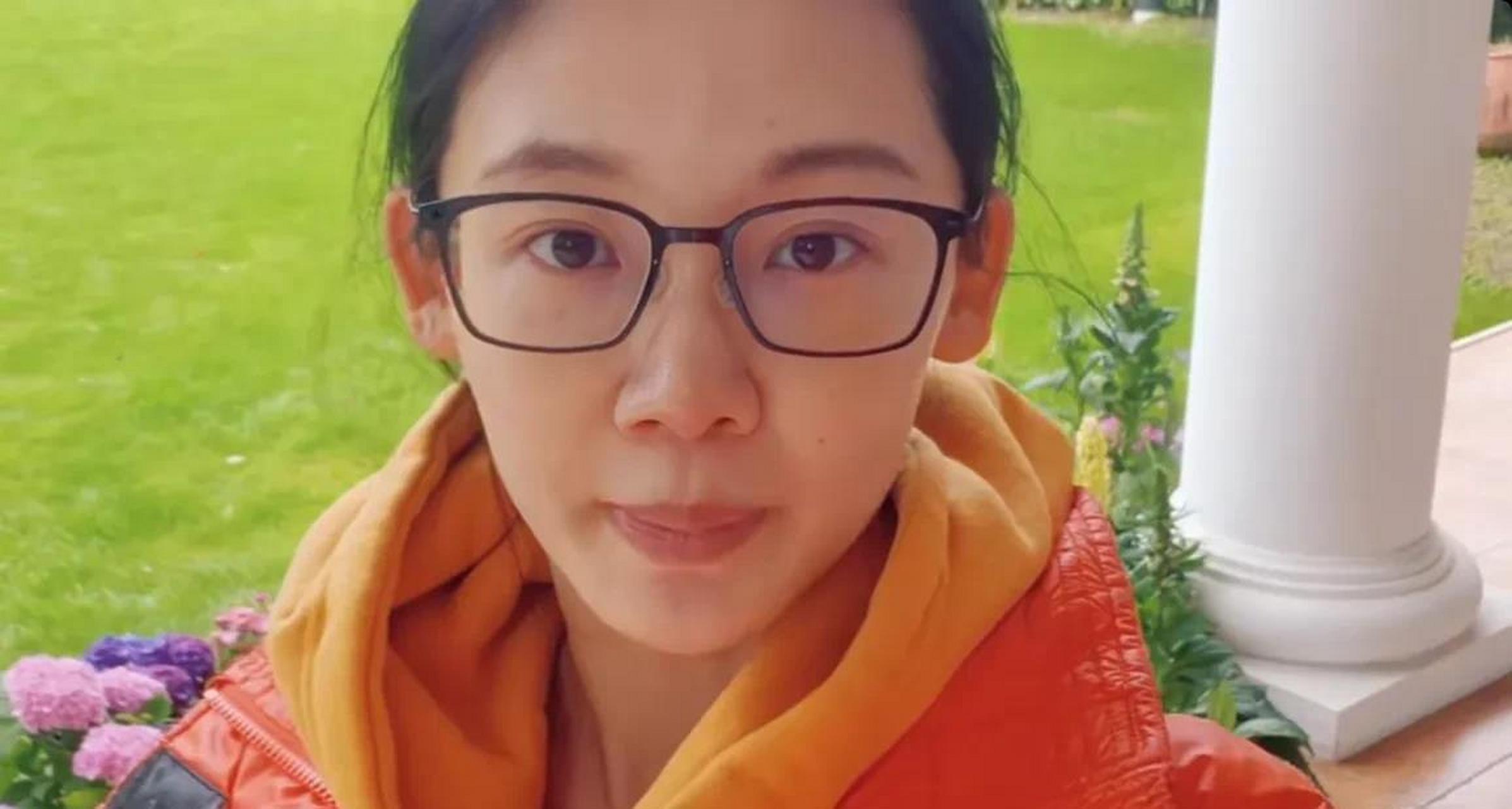 没想到,郑恺妻子苗苗的新视频,引起了不少网友的围观,这一次不是两人