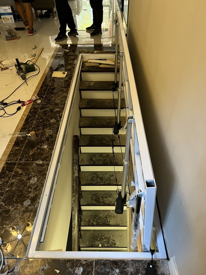 重庆随心定制地下室隐形门全自动遥控开门机